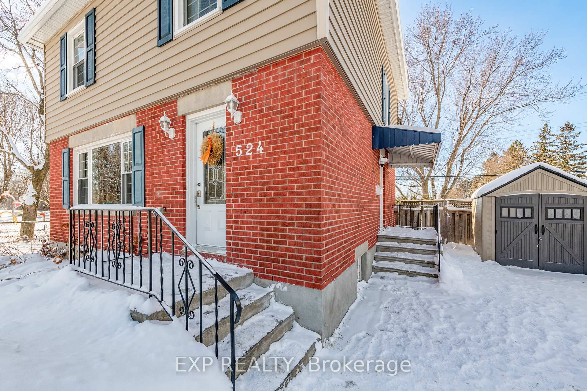524 Wolffdale Crescent photo 3