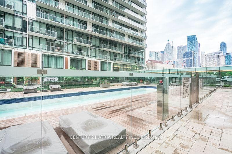 39 Queens Quay Unit 719 photo 13