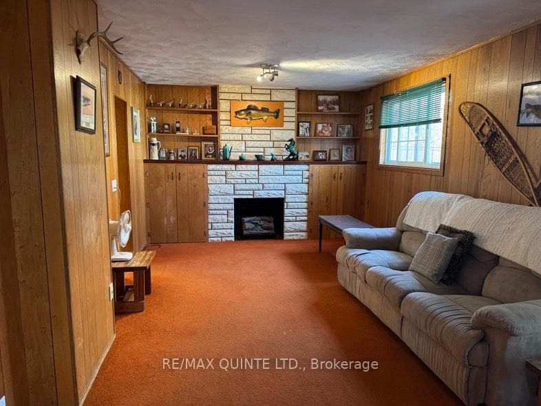 227 Metcalf Street photo 12