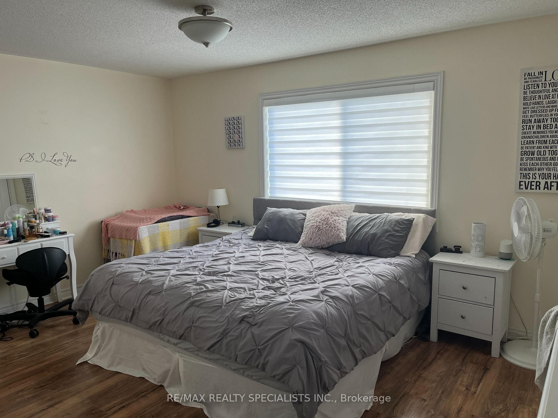1098 Cumming Boulevard photo 12