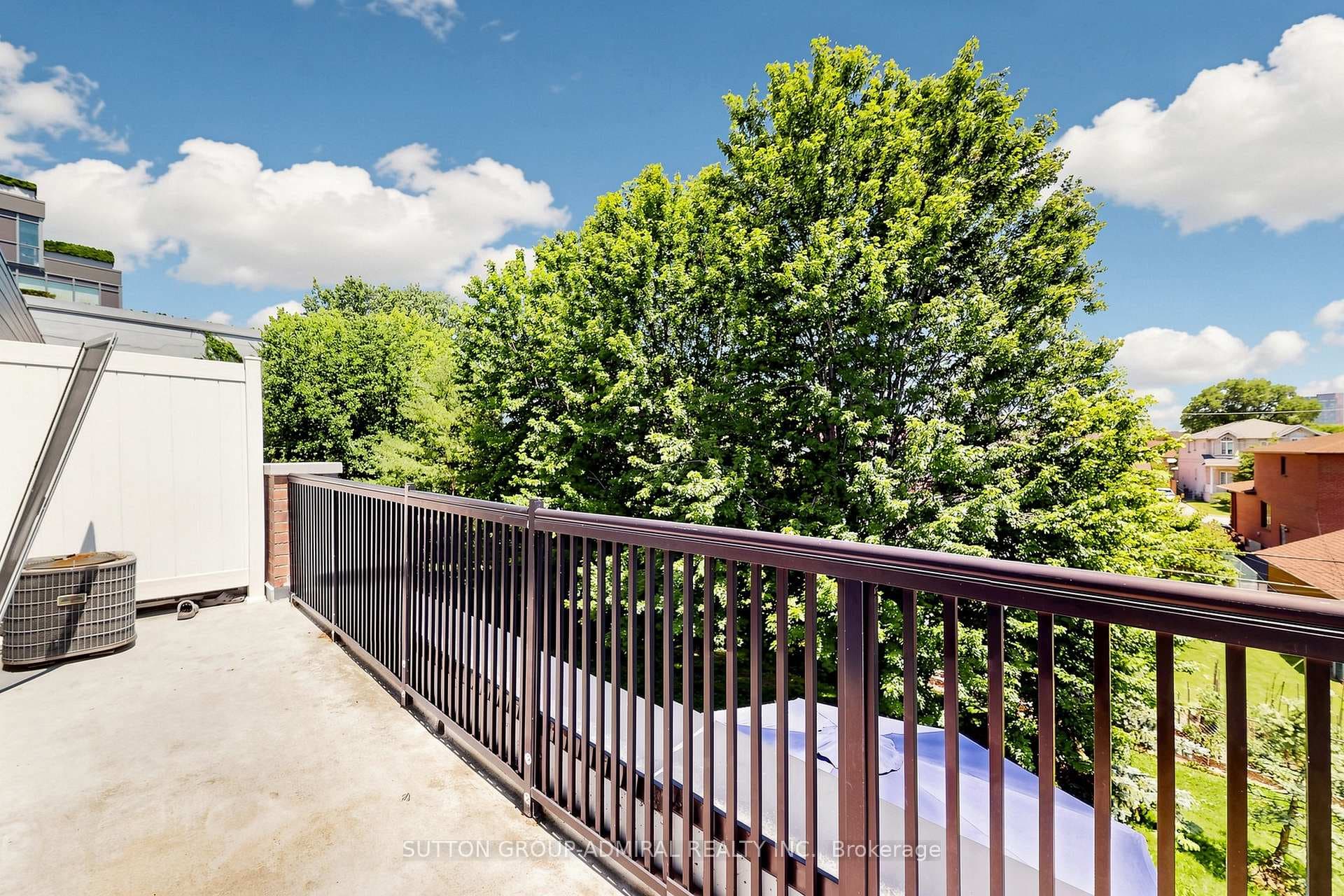 115 George Appleton Way Unit 2131 photo 19