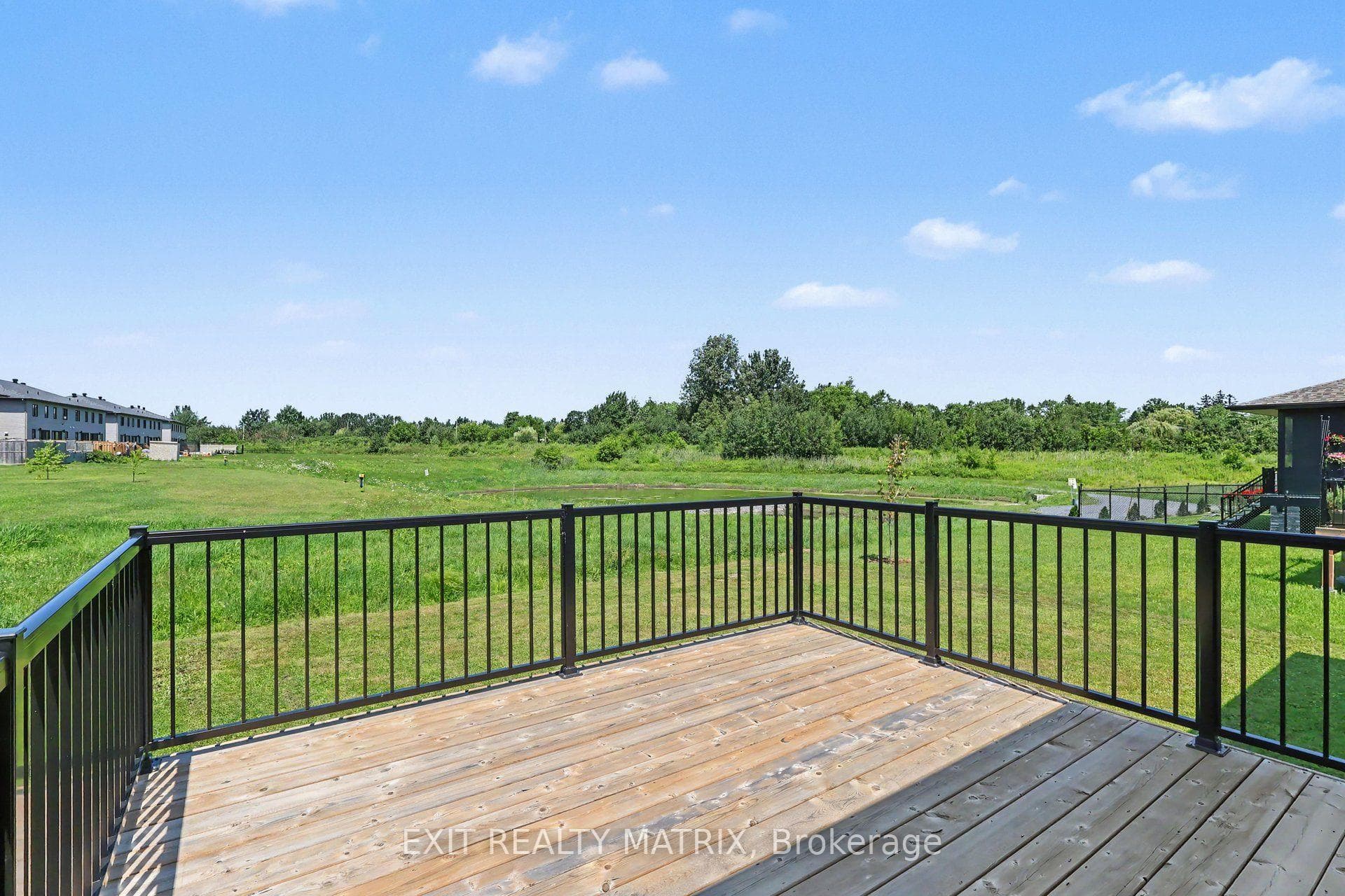521 Barrage Street photo 20