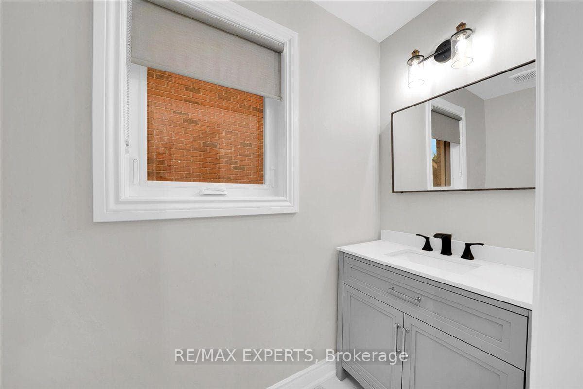 12 Silvervalley Drive photo 8