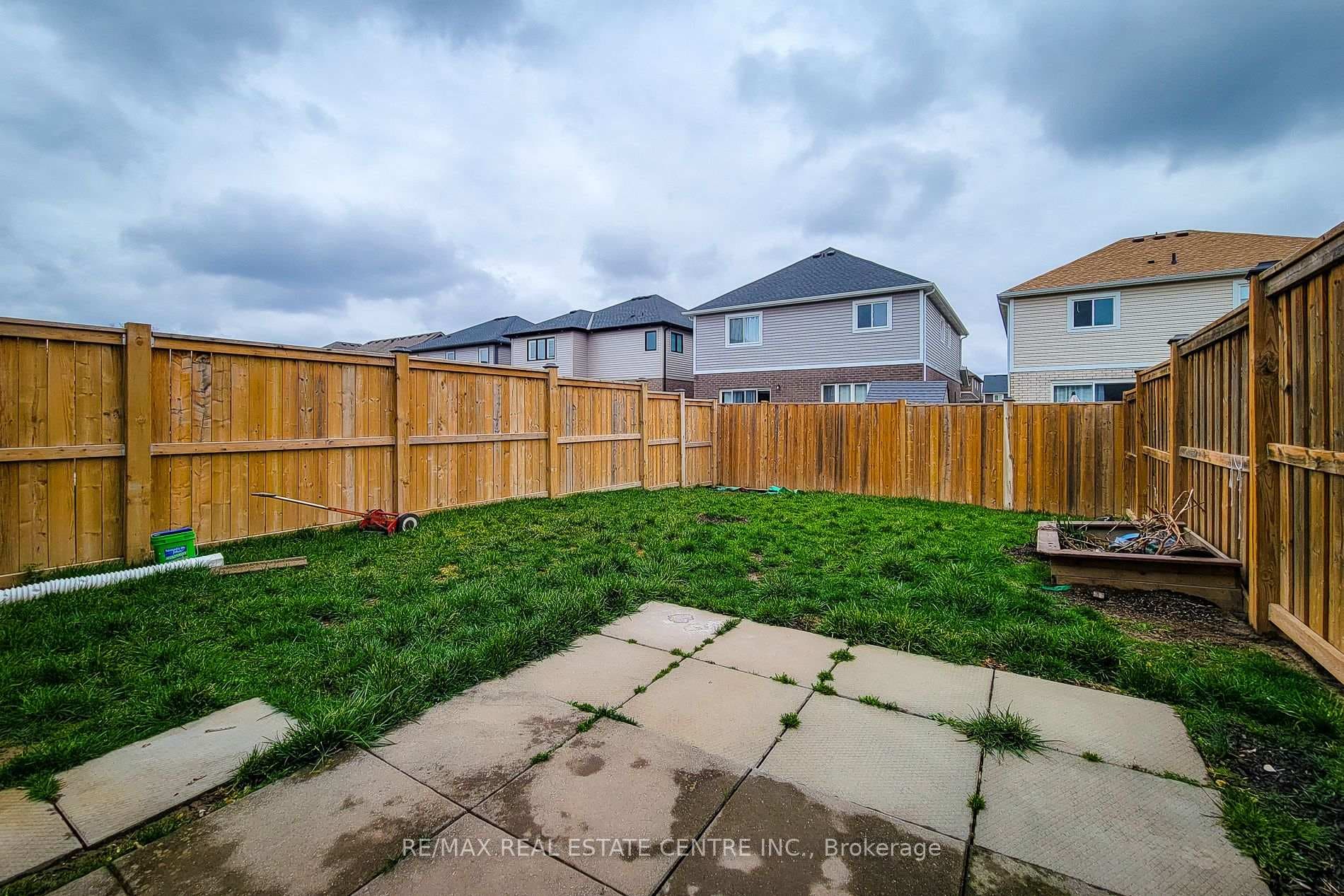 7741 Shaw Street photo 34