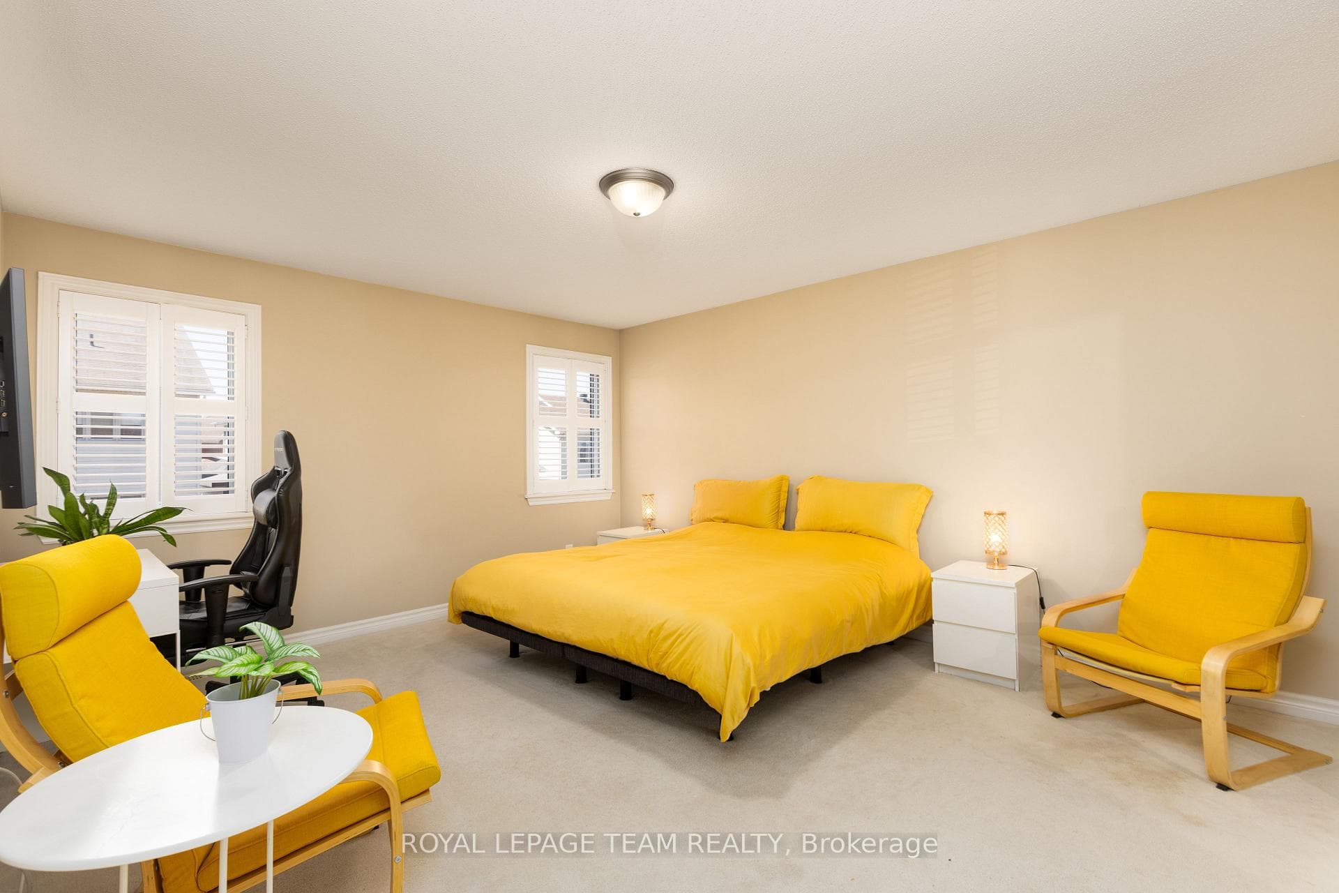 600 Miro Way photo 22