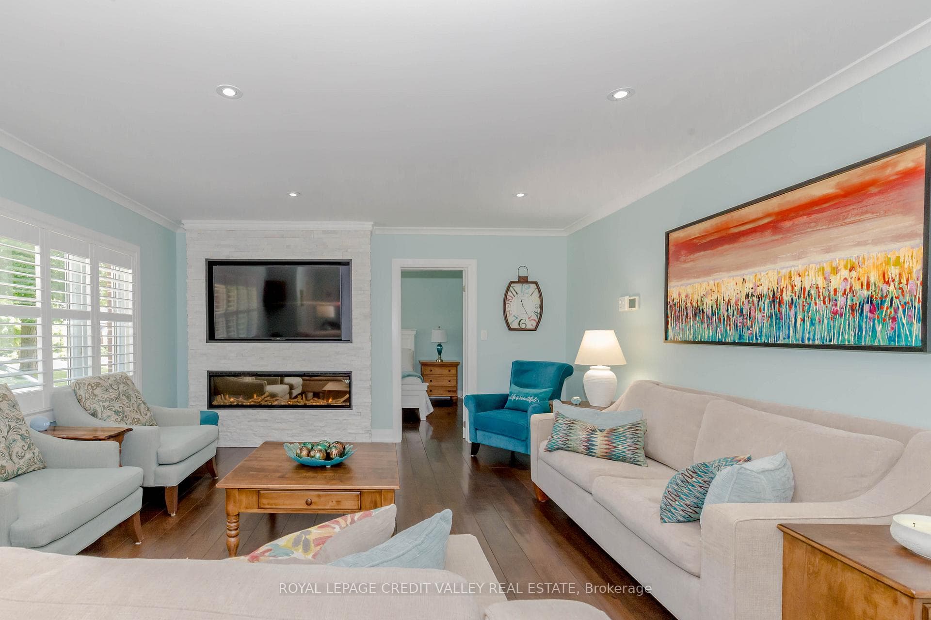 74 Zina Street photo 4