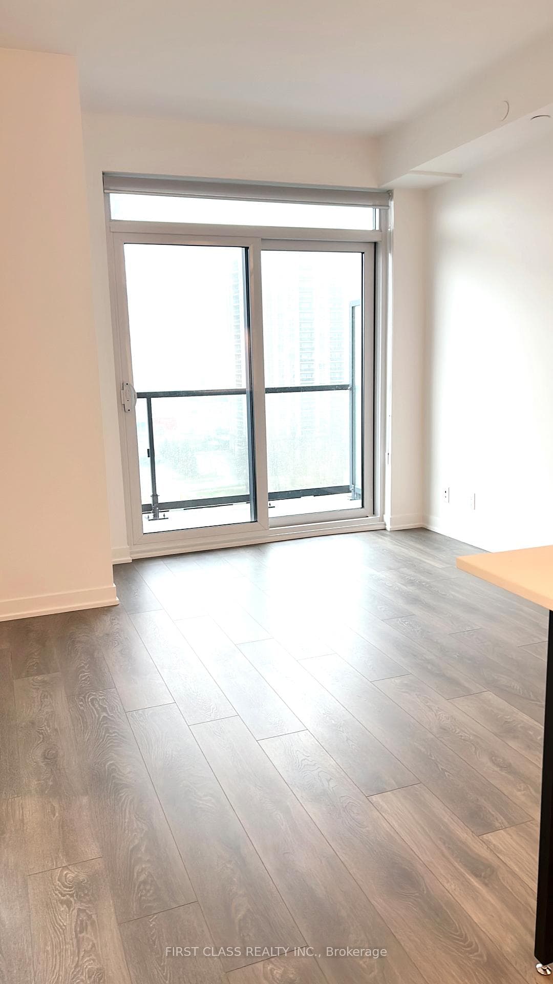 7950 Bathurst Street Unit 1119 photo 8
