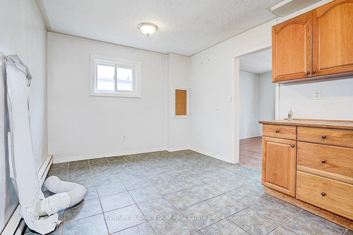 326 Annshiela Drive photo 21