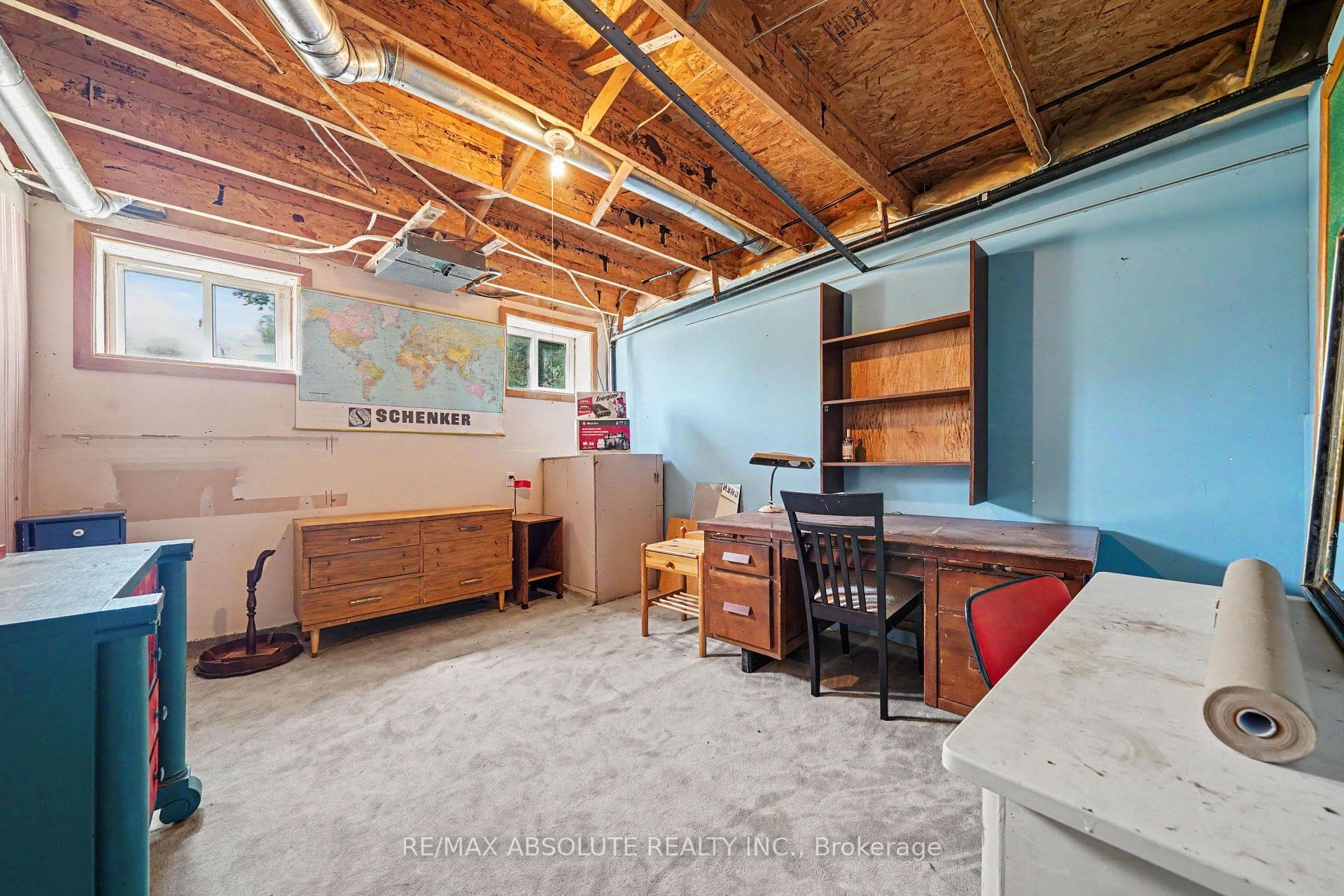 8306 Bank Street photo 27