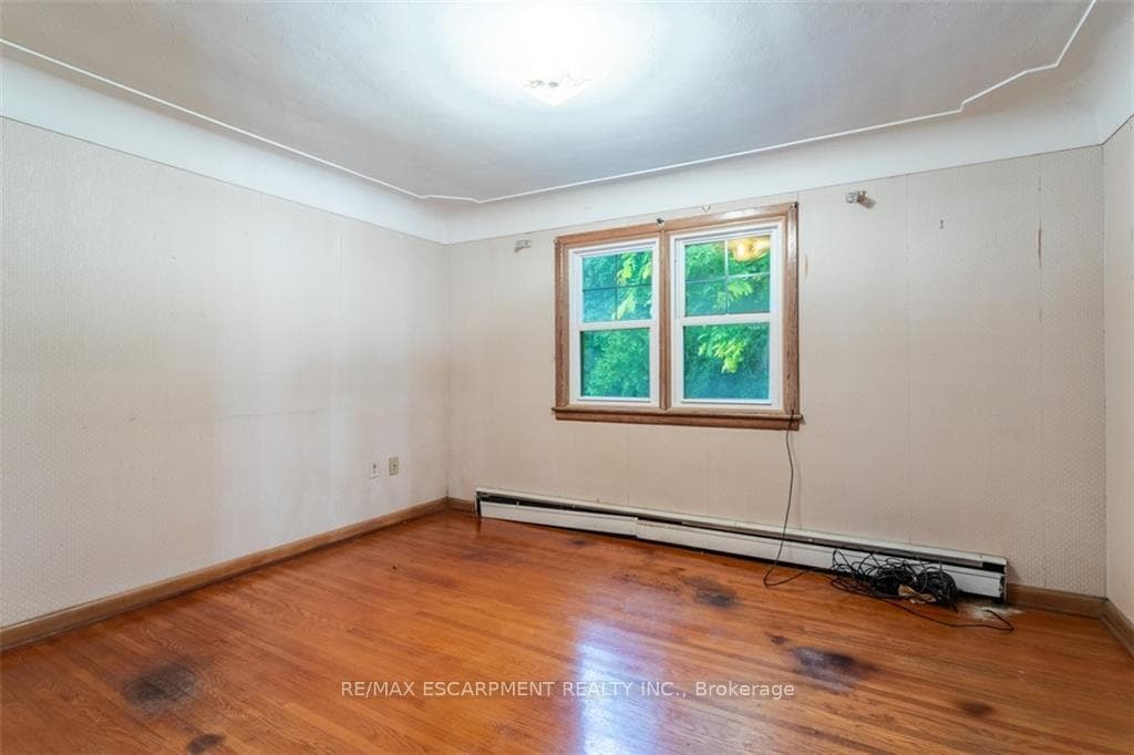 40 Pottruff Road photo 10