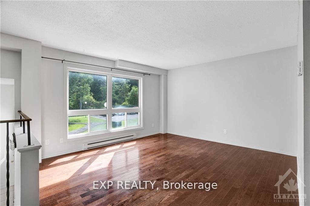 20 FORESTER Crescent Unit C photo 9