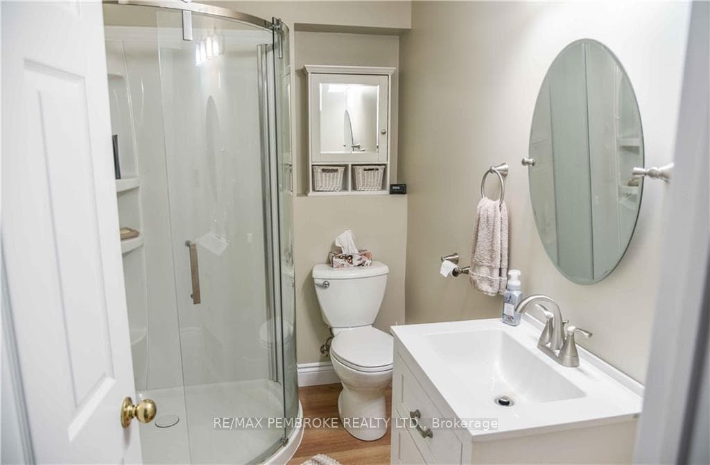 8 RIDGE Drive photo 23