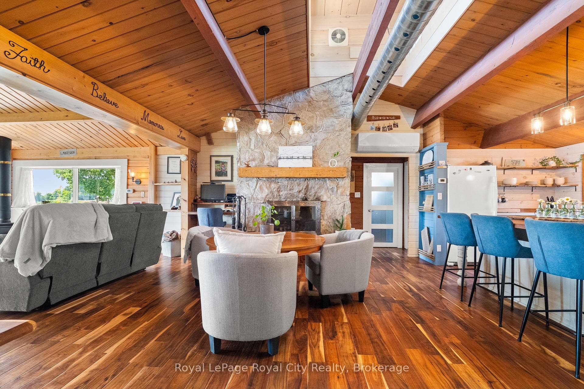 285 Mank Road photo 11