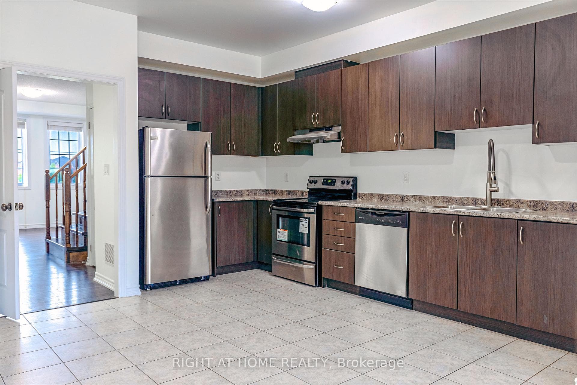11 Telegraph Street Unit Upper photo 17