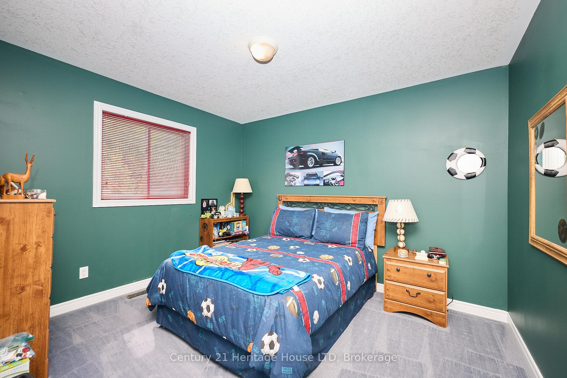 222 Dorchester Drive photo 17