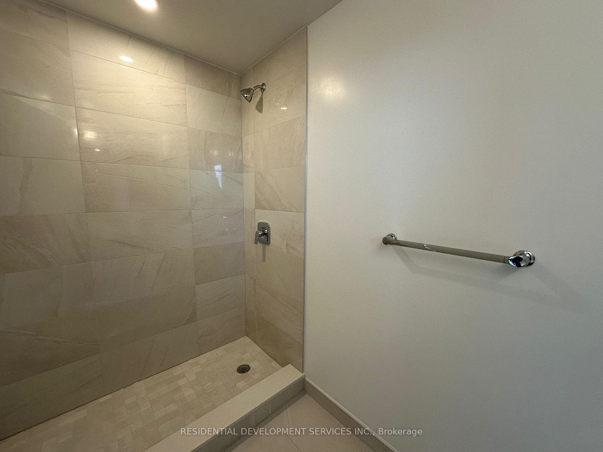 3100 Keele Street Unit 1213 photo 10