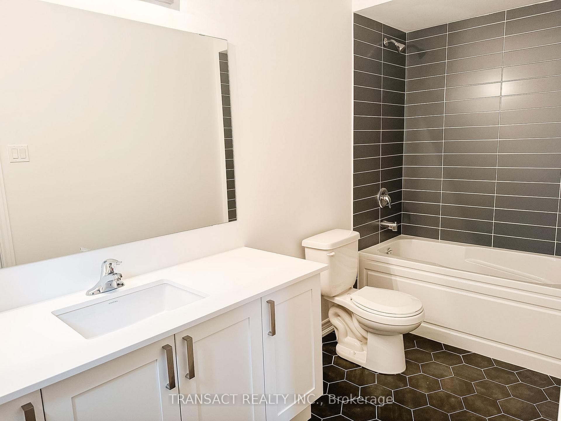 30 Baycroft Boulevard photo 19