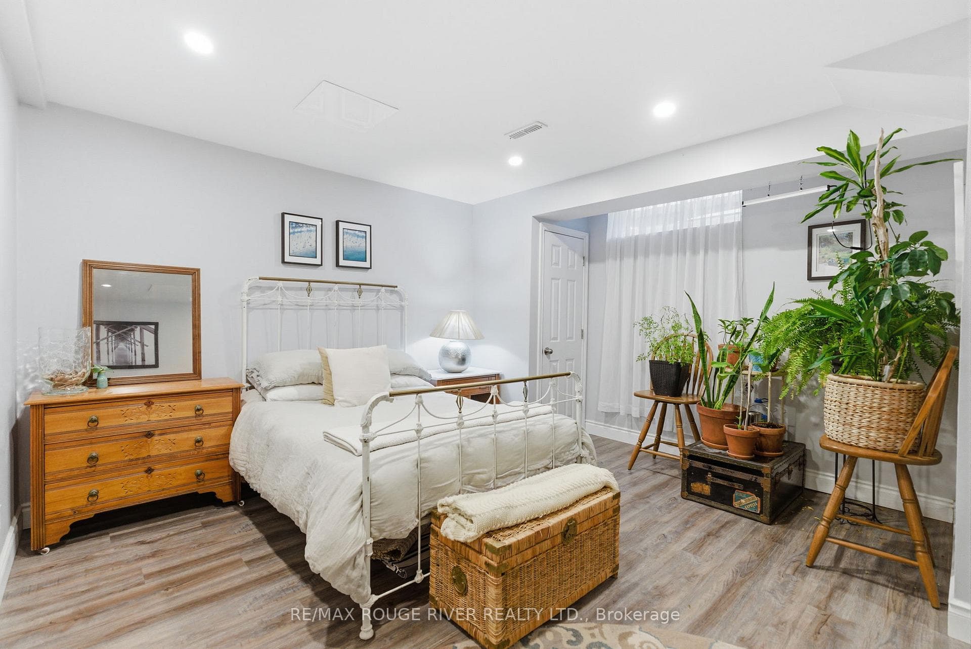 6 Edison Way photo 35
