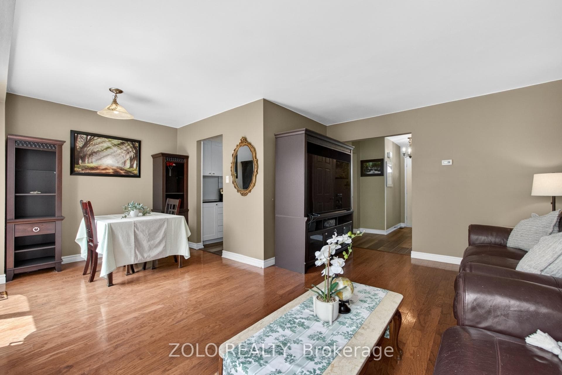 18 Karen Court photo 11