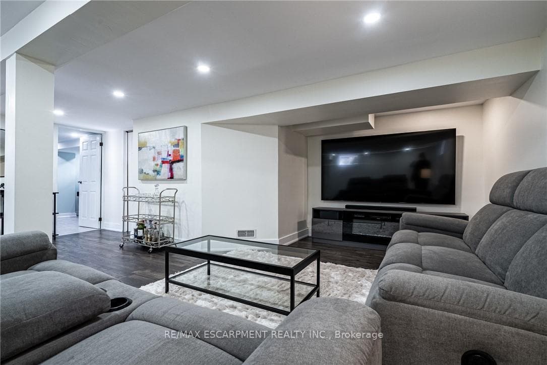 83 Mount Albion Road photo 29