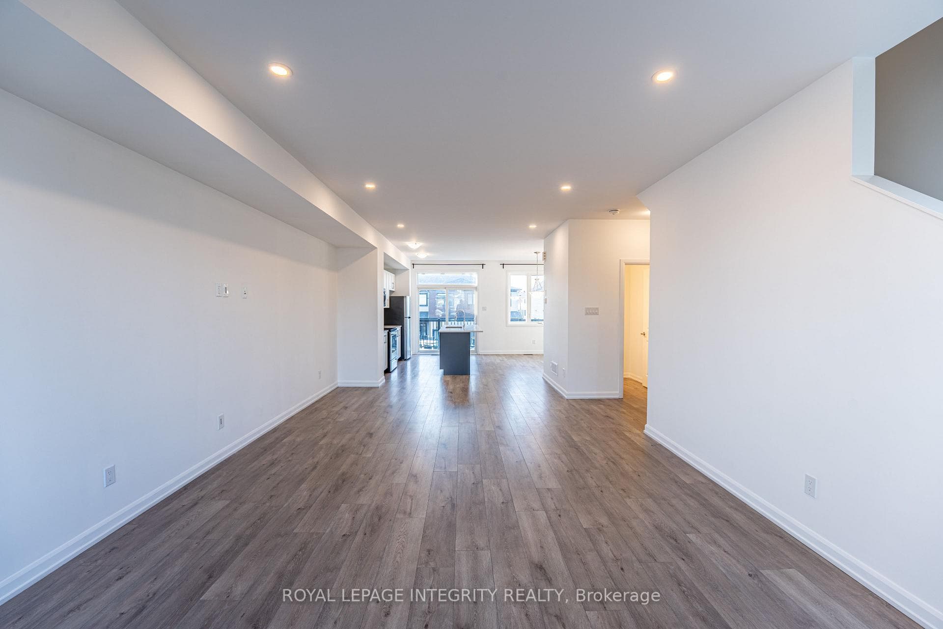806 Everbloom Lane photo 21