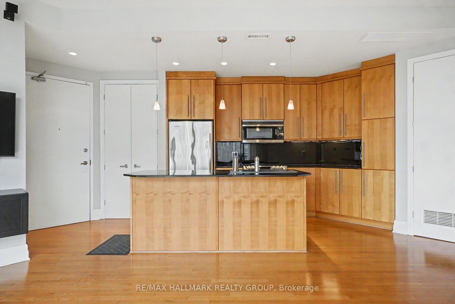 260 Besserer Street Unit 408 photo 8