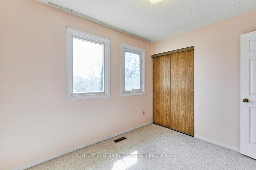 73 Charcoal Drive photo 23