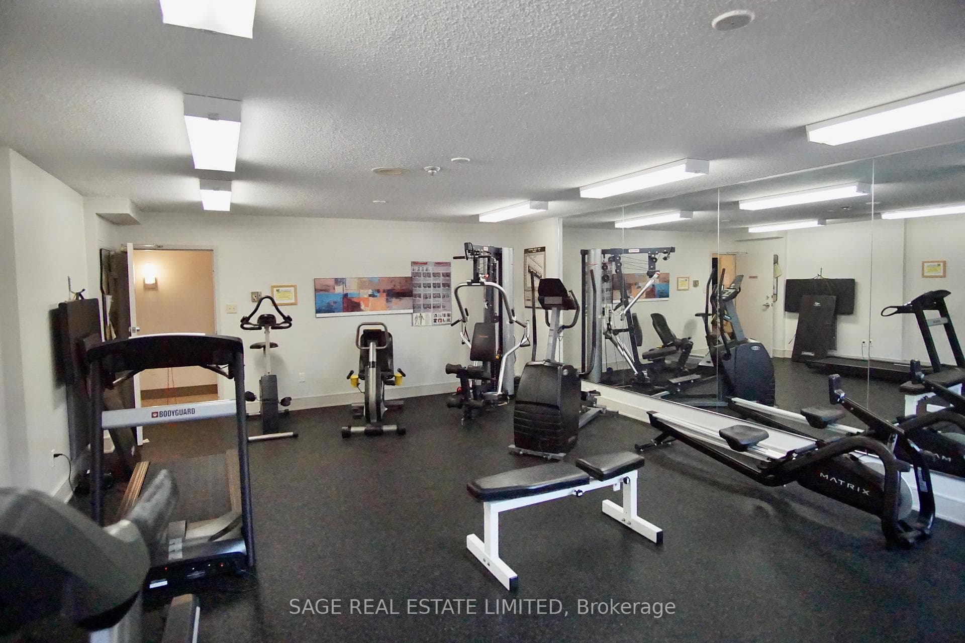 47 St Clair Avenue Unit 801 photo 28