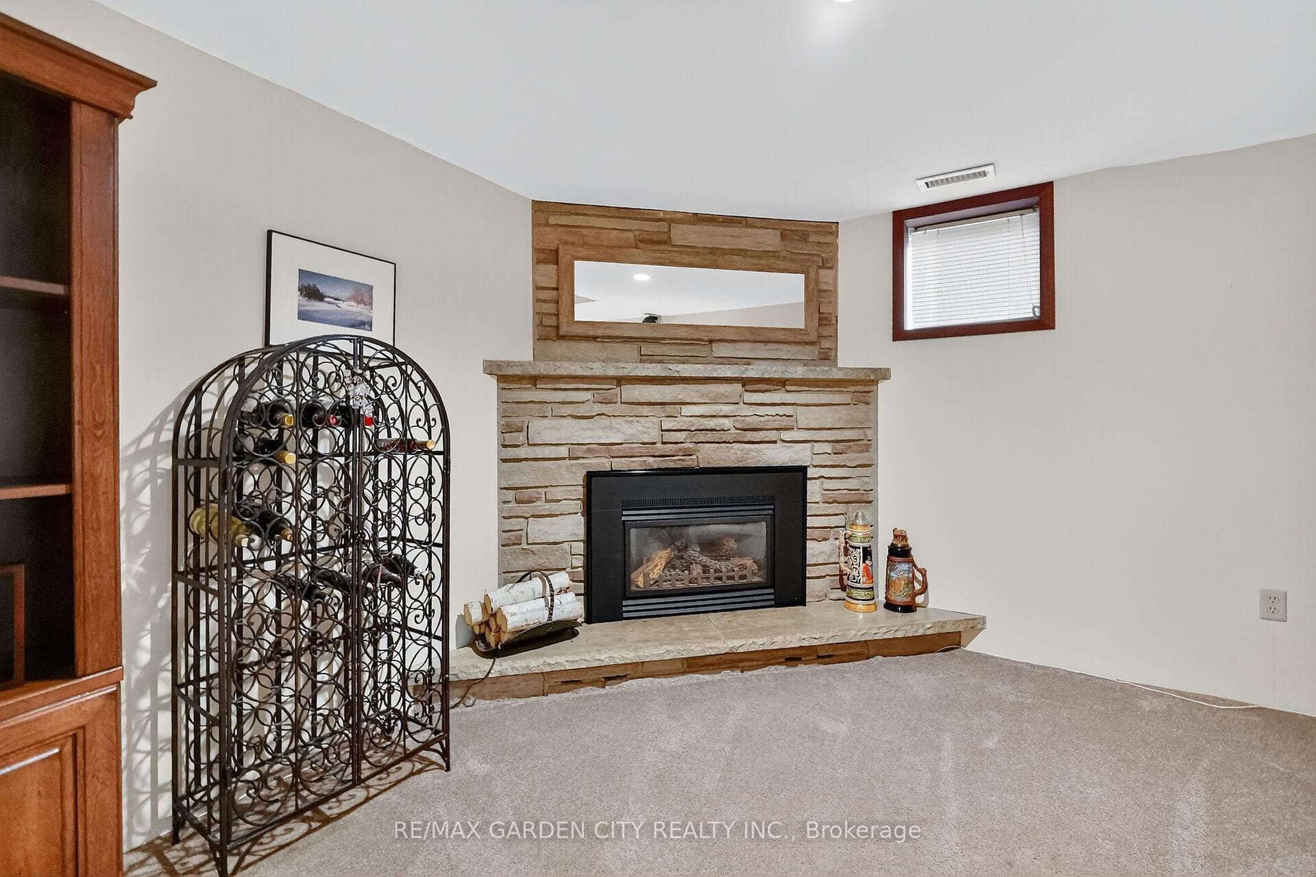 120 Kinross Street photo 19