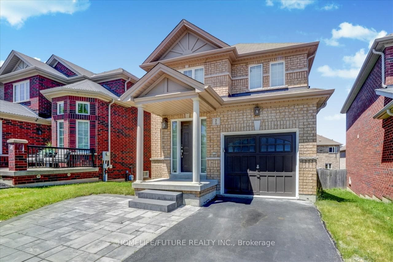7 Shapland Crescent photo 3