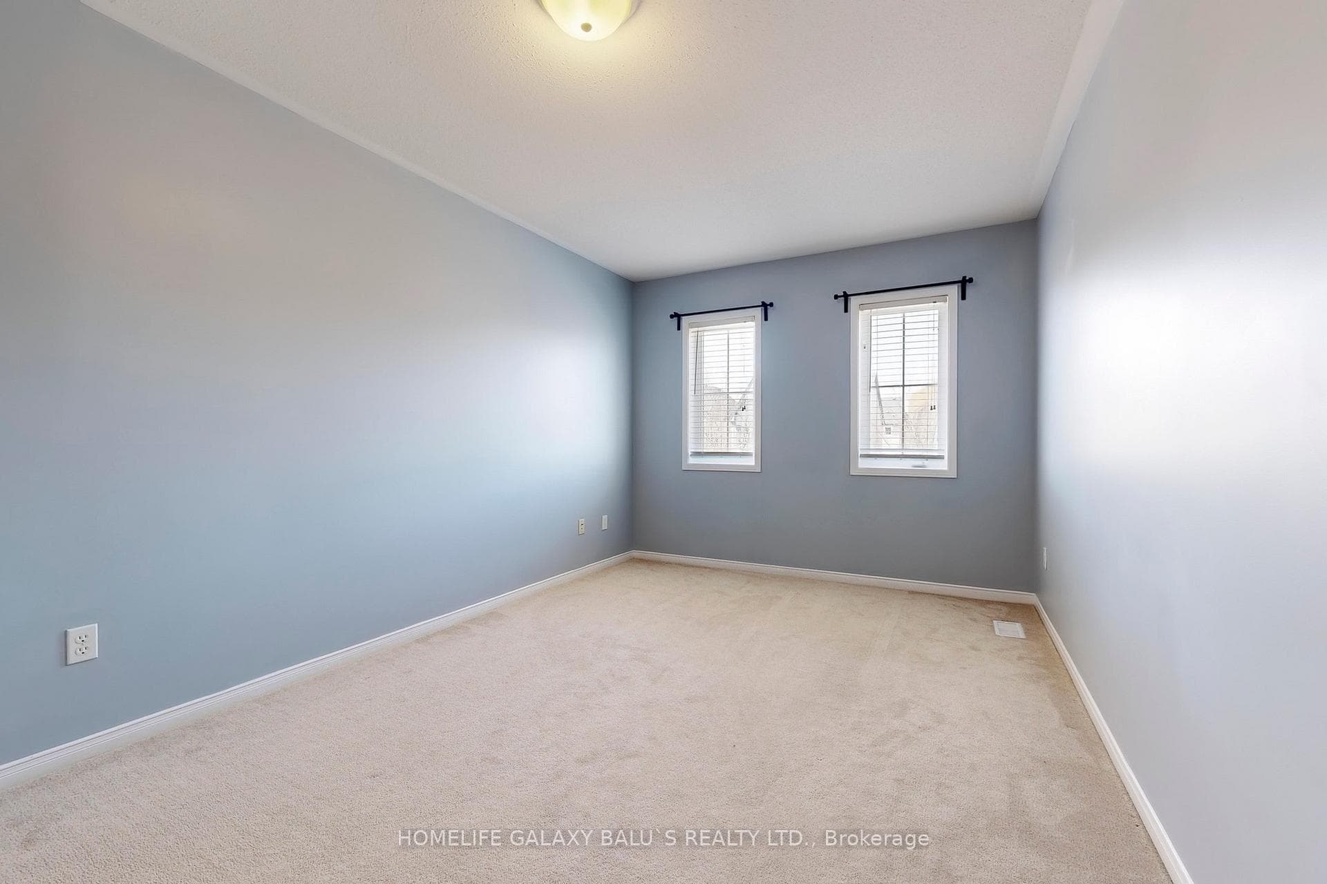 68 Mcnicol Crescent photo 30