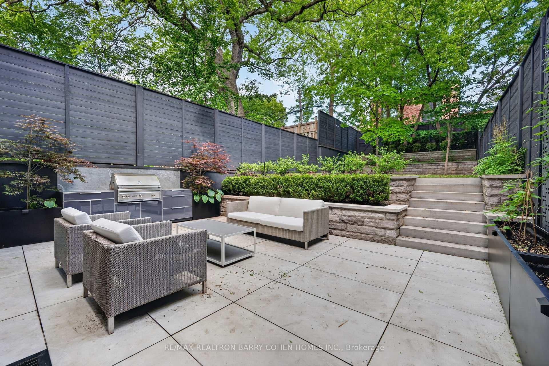 20B Woodlawn Avenue photo 29