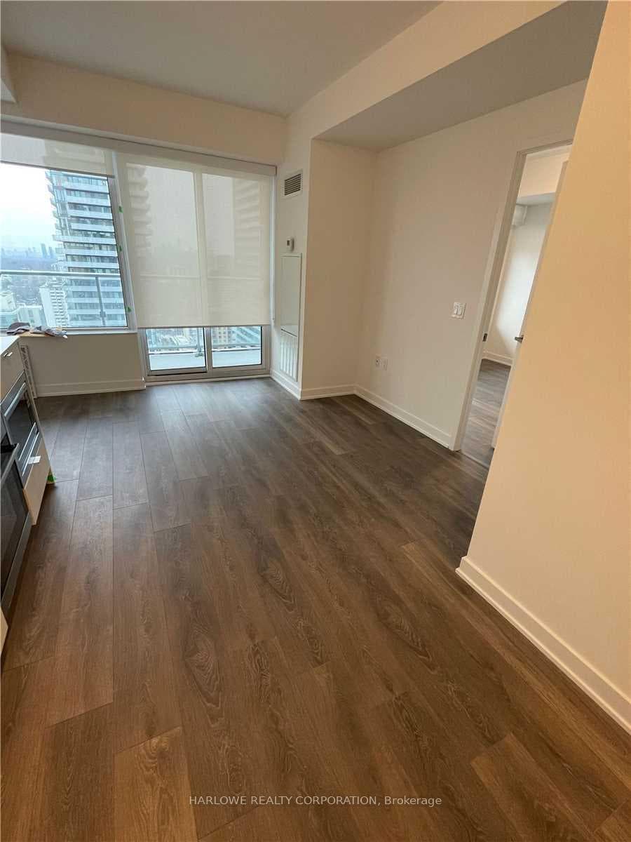195 Redpath Avenue Unit 3209 ST photo 13