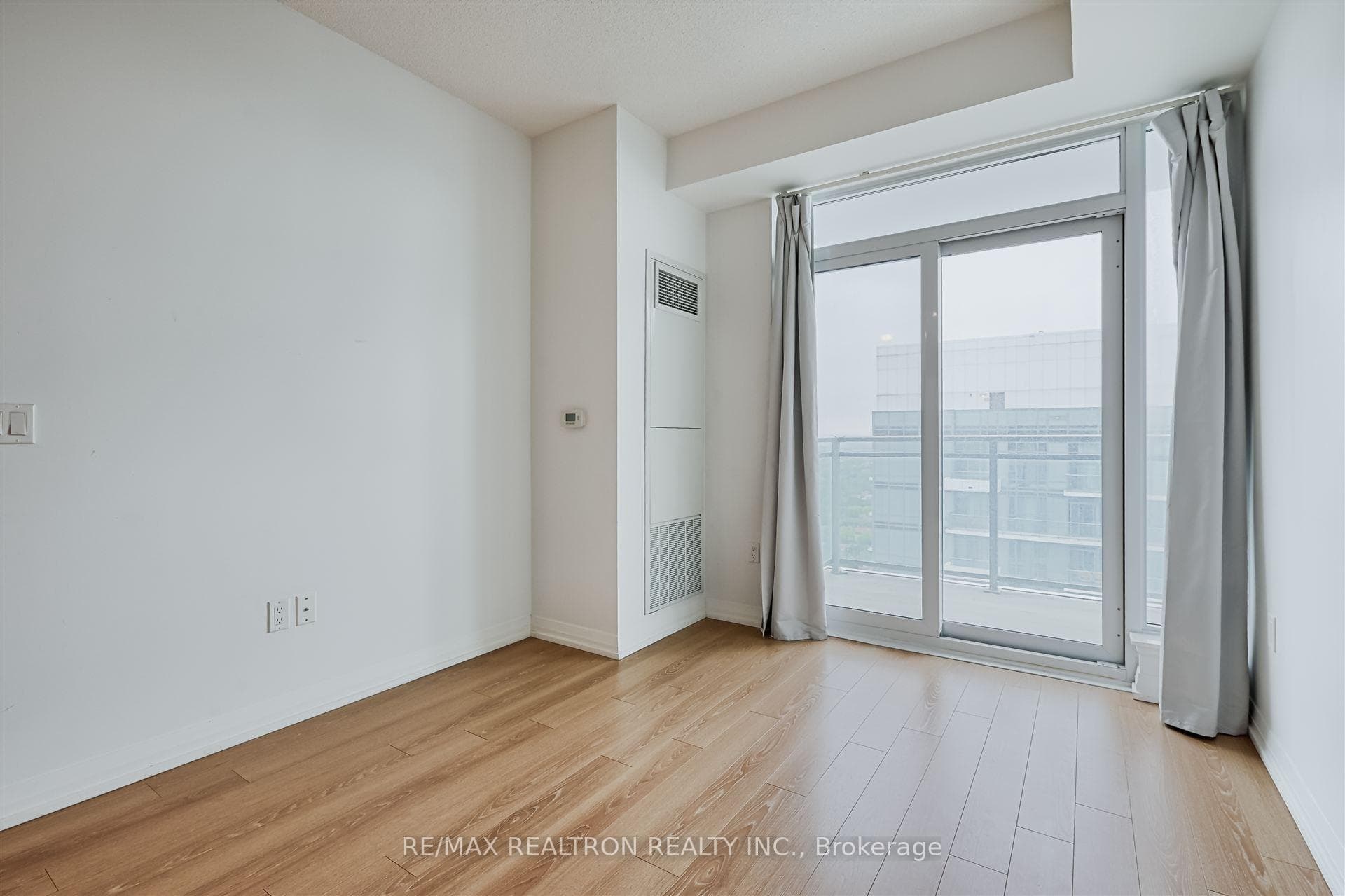 55 Ann O'Reilly Road Unit 2412 photo 12