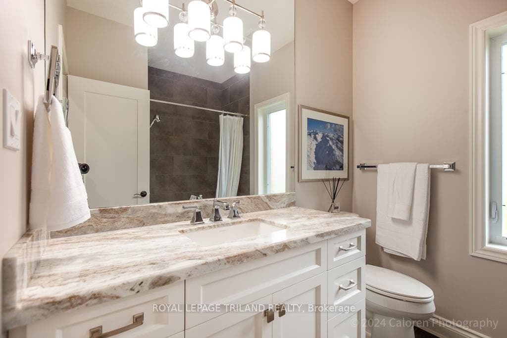 2195 Callingham Drive photo 21