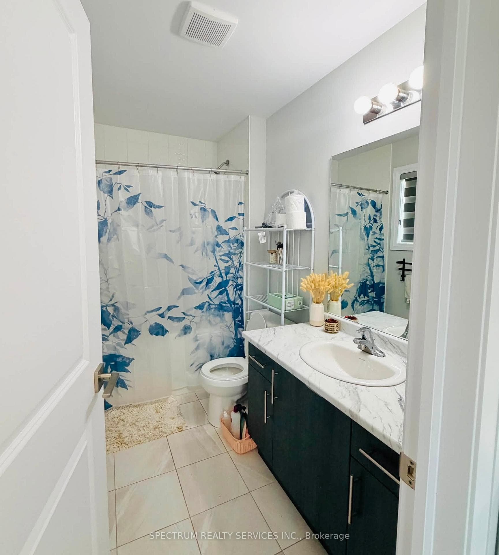 529B Grey Street photo 22
