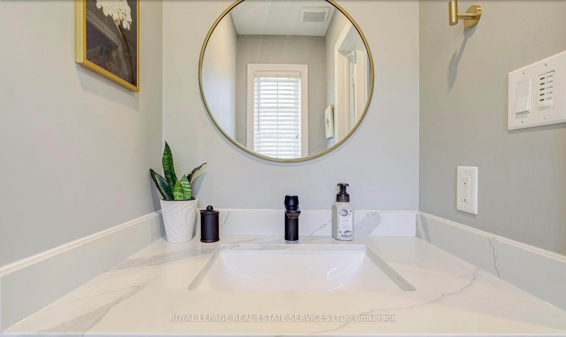 430 Mapleview Drive Unit 20 photo 13