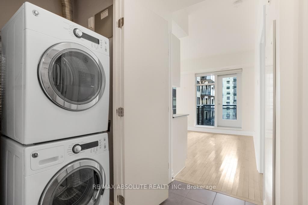 245 Kent Street Unit 508 photo 12