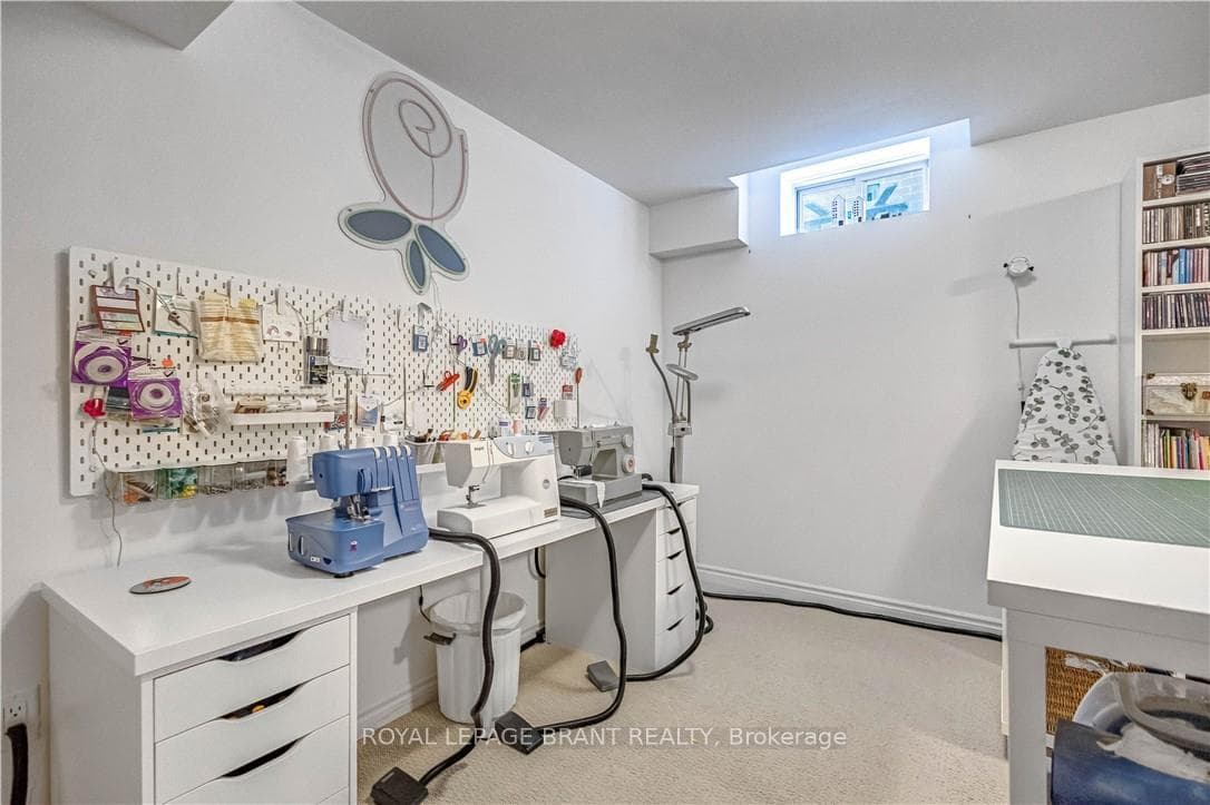 29 Bellhouse Avenue photo 28
