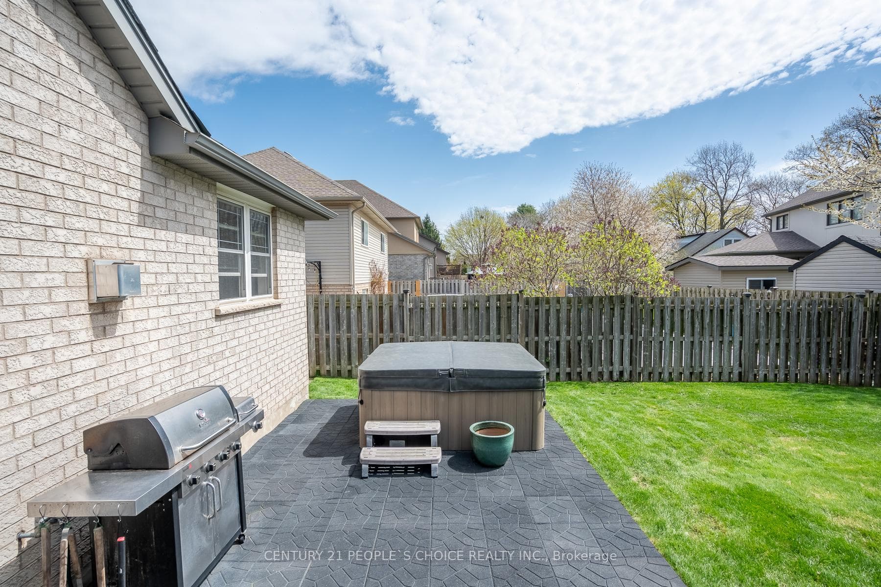 5438 Morning Glory Court photo 45