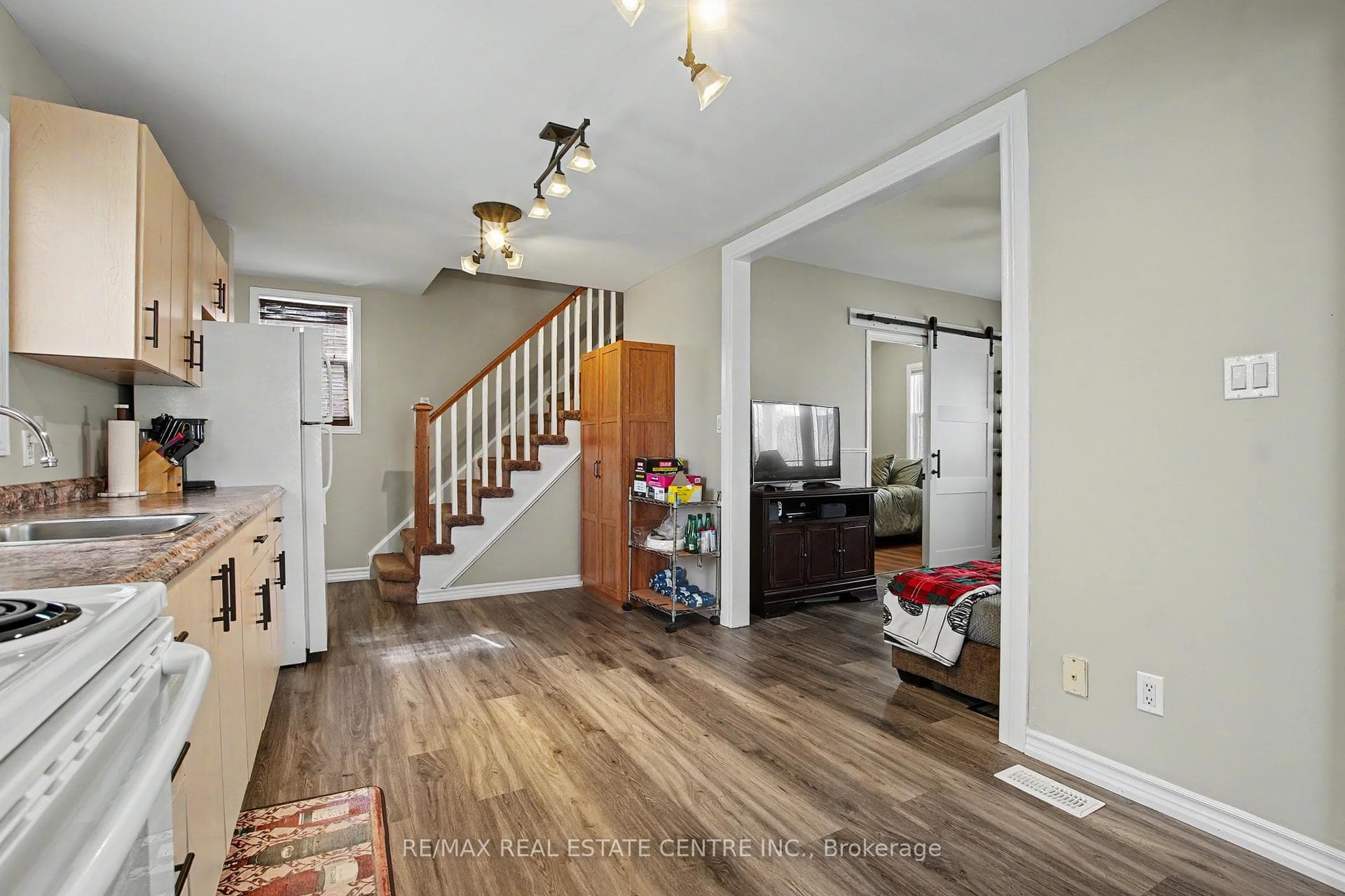 123 Norfolk Avenue photo 11