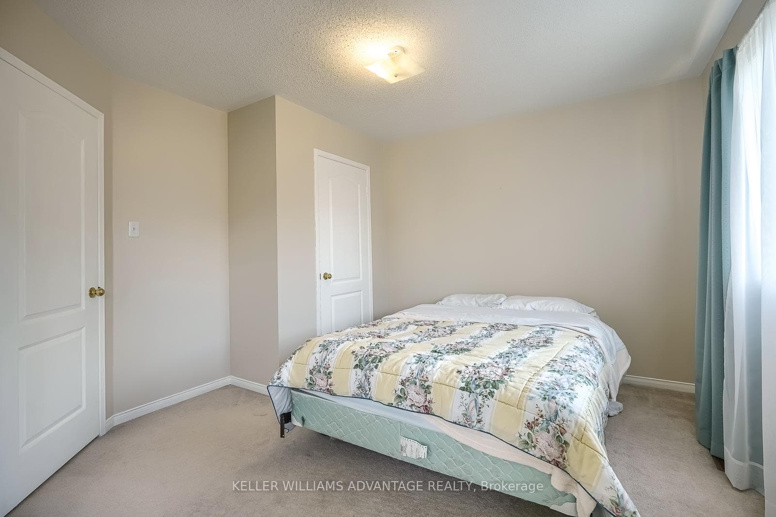 312 Castlemore Avenue photo 34