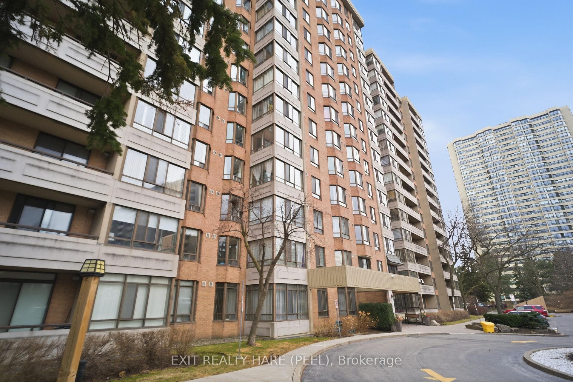 5 Lisa Street Unit 407 photo 1