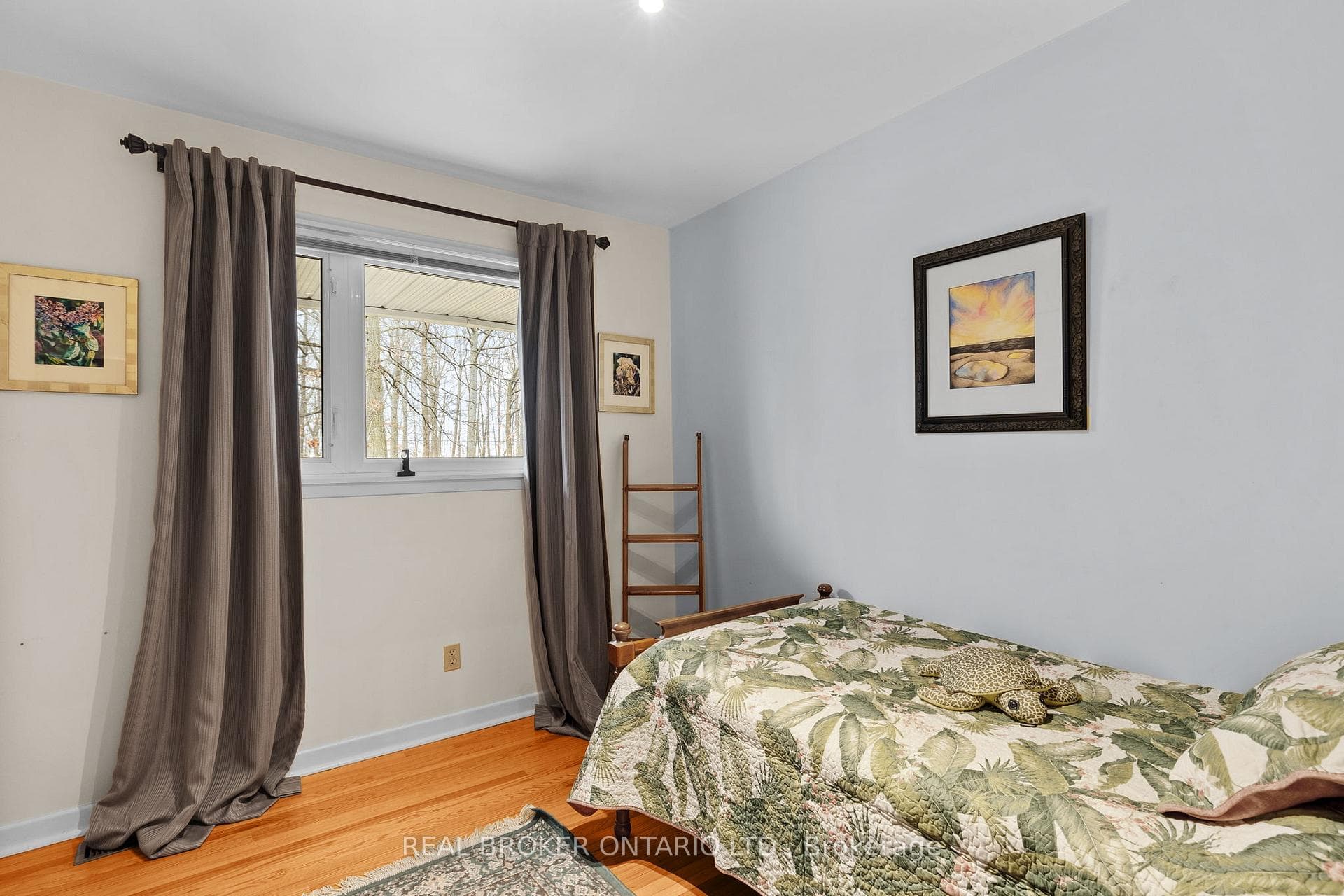 770 Portage Park Lane photo 20