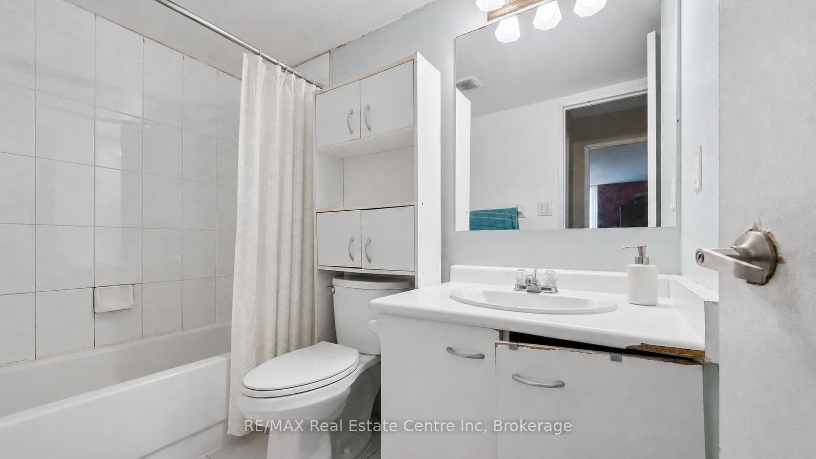155 HILLCREST Avenue Unit 302 photo 10