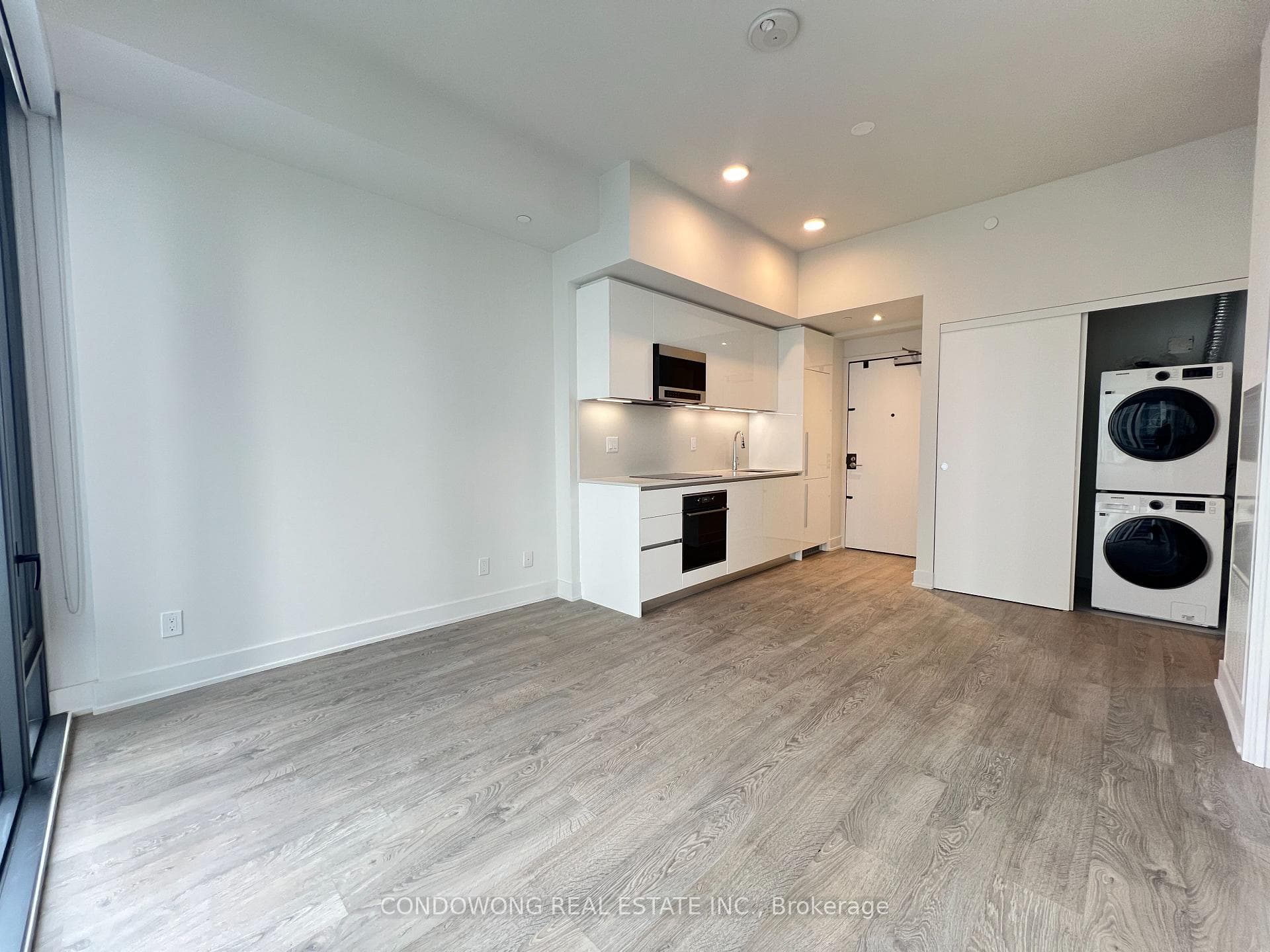 8 Cumberland Street Unit 4308 photo 7