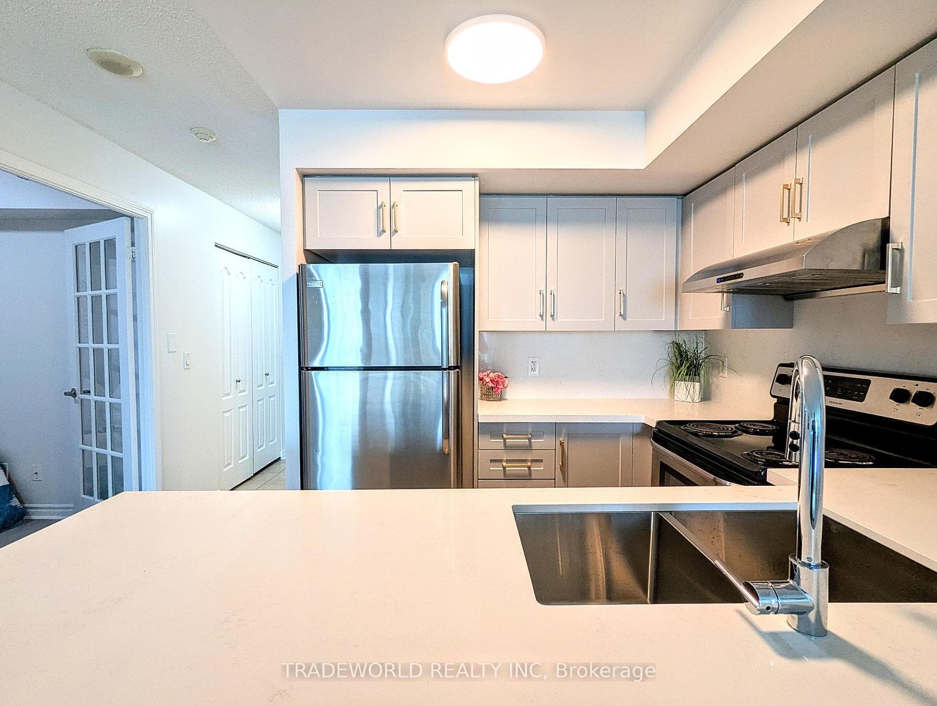 17 Barberry Place Unit 1105 photo 7