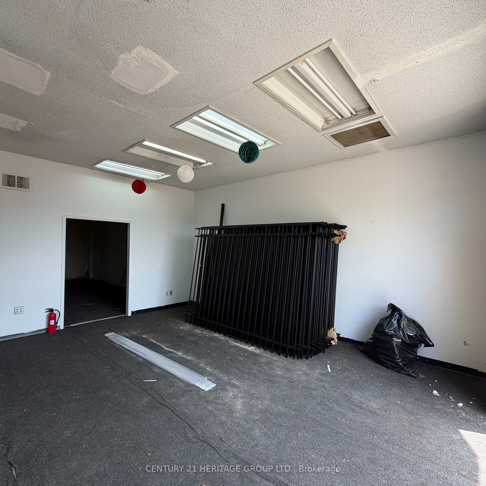4544 Dufferin Street Unit 40 photo 6
