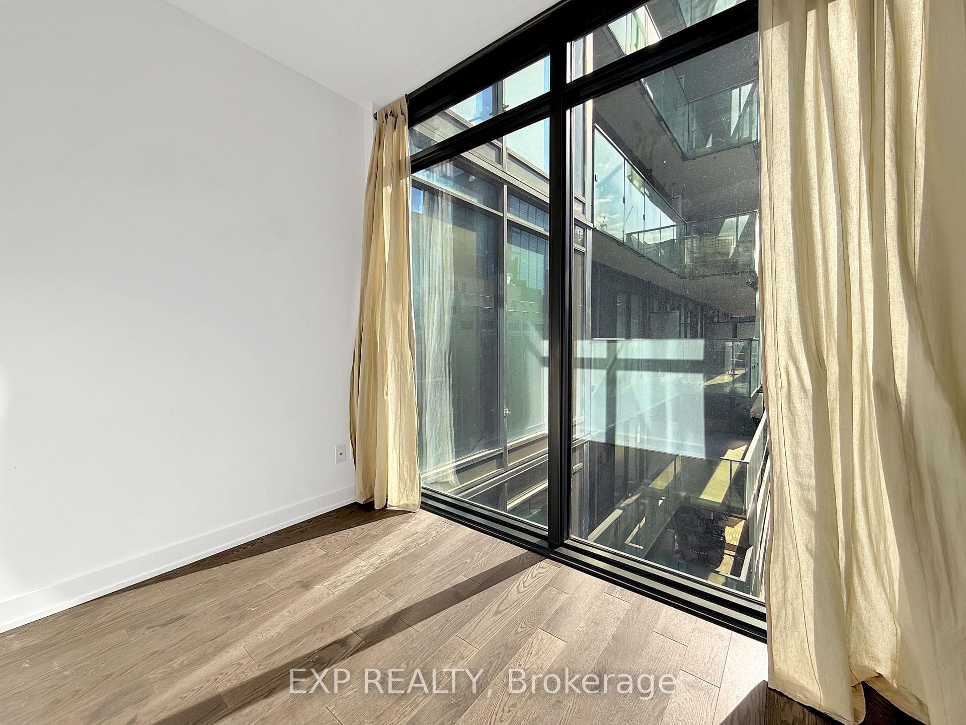 25 Richmond Street Unit 1408 photo 26