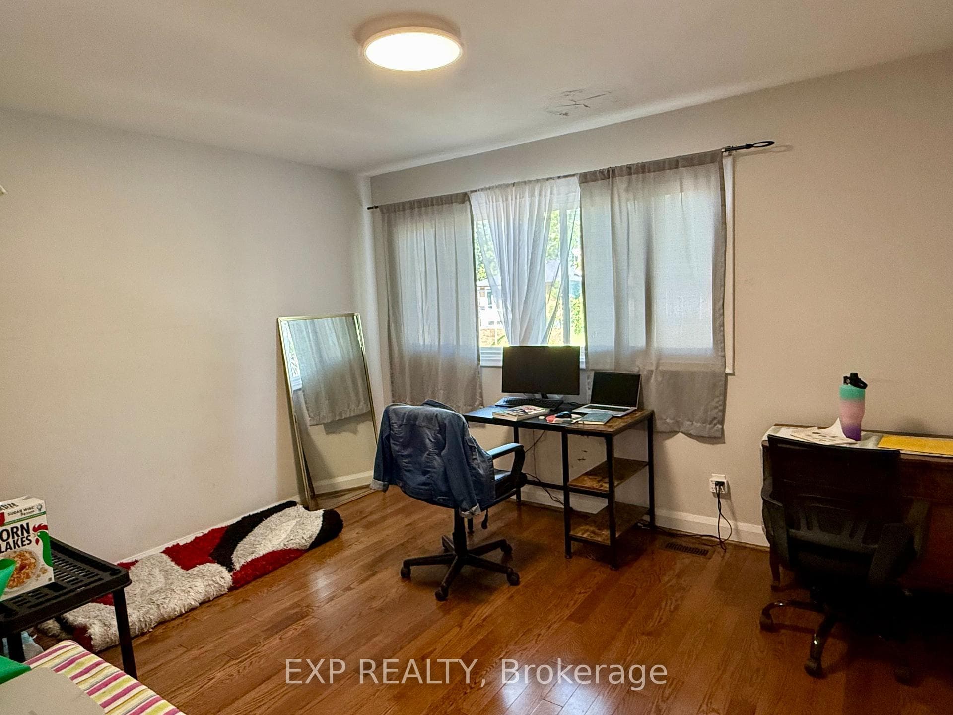 6 Mid Pines Road Unit Upper photo 15